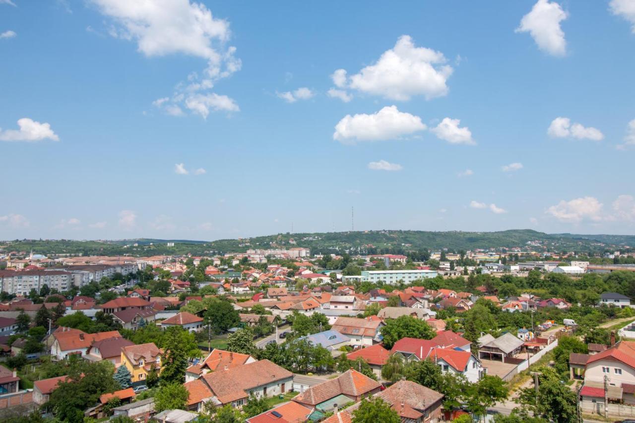 Grand Hill Flats Daire Oradea Dış mekan fotoğraf