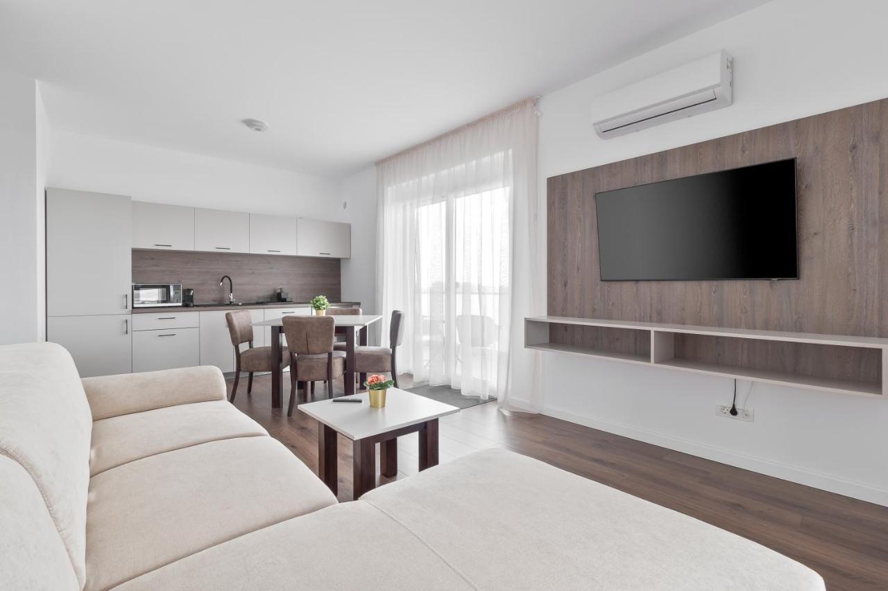 Grand Hill Flats Daire Oradea Dış mekan fotoğraf
