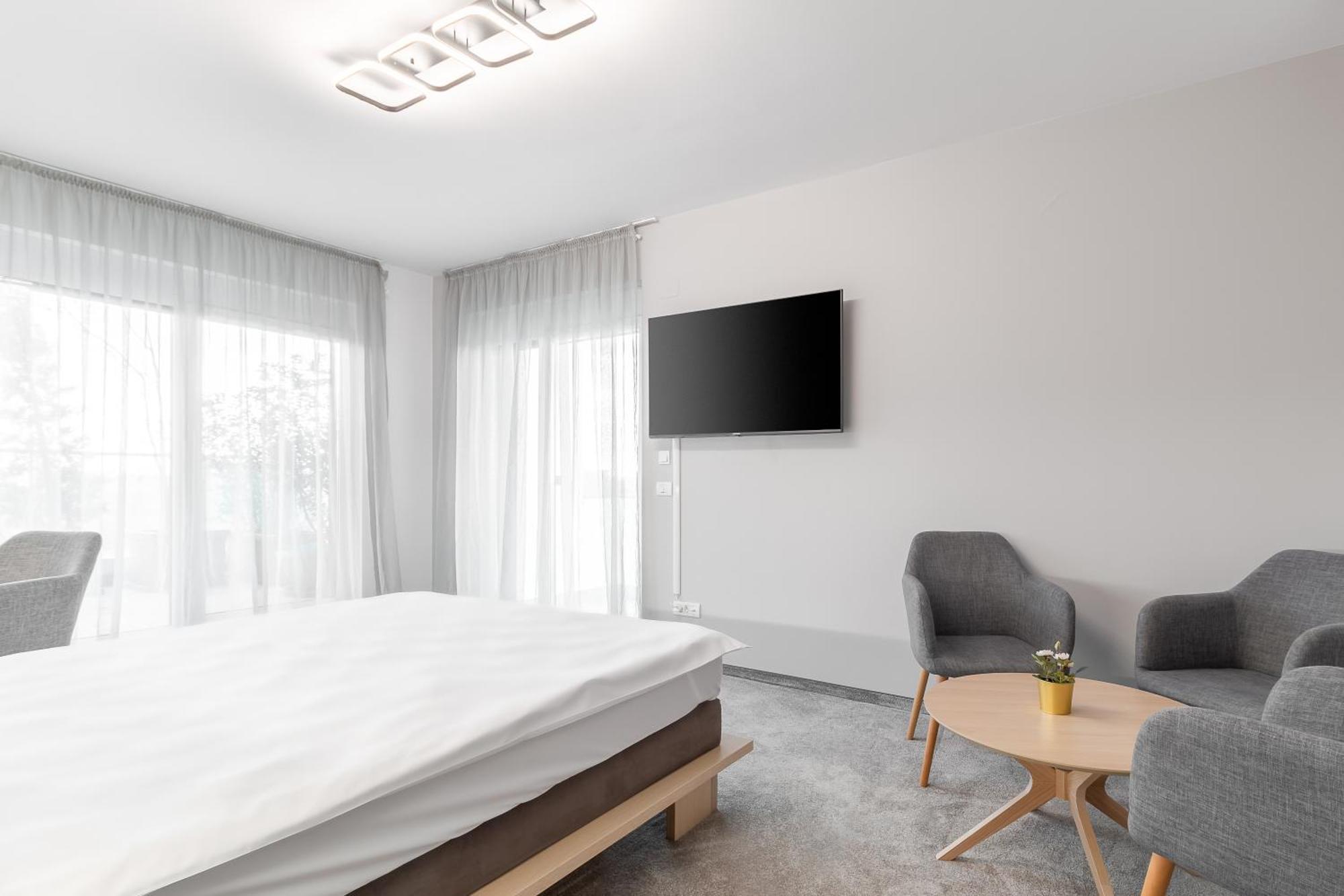 Grand Hill Flats Daire Oradea Dış mekan fotoğraf