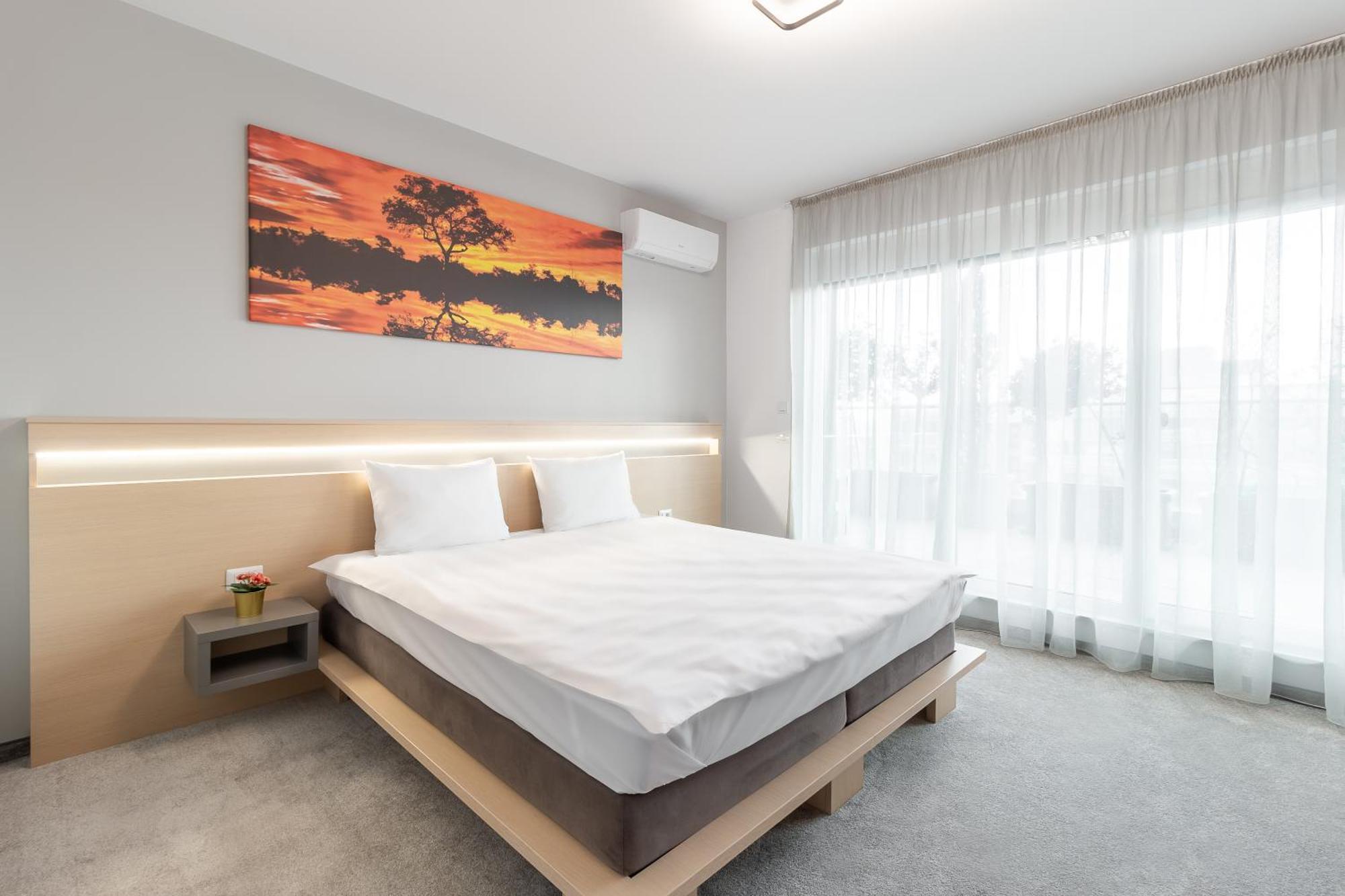 Grand Hill Flats Daire Oradea Dış mekan fotoğraf