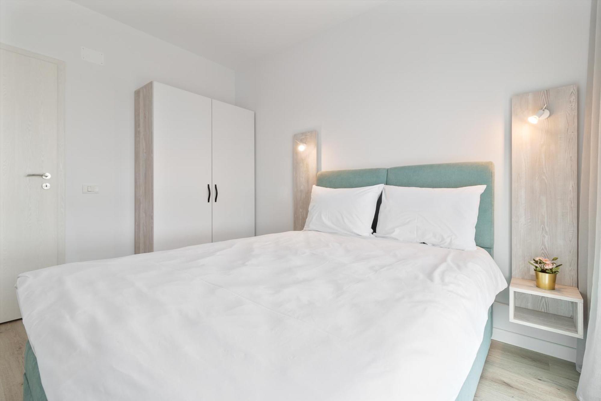 Grand Hill Flats Daire Oradea Dış mekan fotoğraf